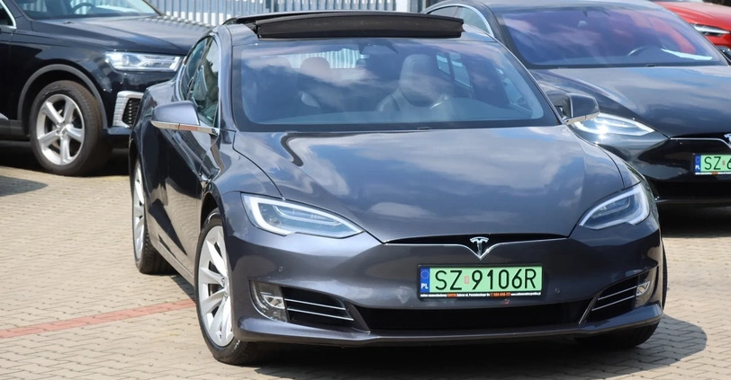 Tesla Model S cena 168510 przebieg: 151000, rok produkcji 2018 z Tuchola małe 781